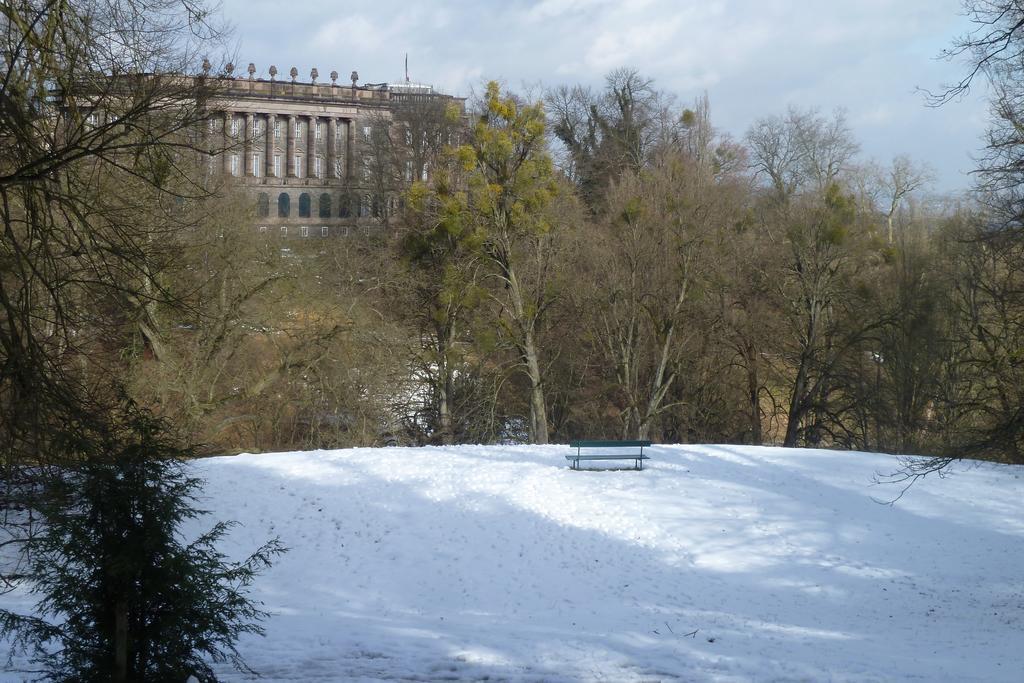Vorderer Westen Кассель Номер фото